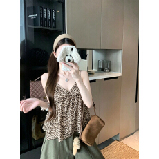 批发<b class='q'>实拍</b><b class='q'>大码</b><b class='q'>女装</b>夏季韩系复古豹纹小吊带设计感V领无袖宽松背心上衣