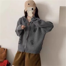 批发卡通小花连帽拉链针织开<b class='q'>衫</b>[1855]