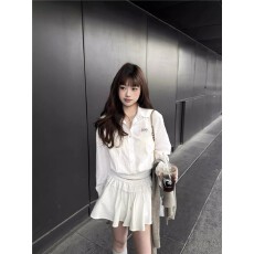 批发学院风<b class='q'>条纹</b>衬衫连衣裙子女夏季穿搭2026新款法式白色收腰<b class='q'>短裙</b>套装