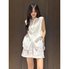 批发高级小众不撞款老钱风穿搭套装裤<b class='q'>女</b>夏日气质亚麻上衣<b class='q'>短裤</b>两件套装