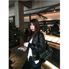 批发美式复古黑色酷飒风皮衣女外套<b class='q'>春</b>秋短款高级洋气修身机车夹克上衣