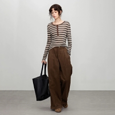 批发德玛<b class='q'>纳</b>莱赛尔复古撞色条纹女式T恤25秋季新款舒适圆领修身打底衫