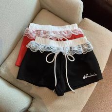 批发甜辣妹红色刺绣蕾丝边休闲裤女夏季新款<b class='q'>时尚</b>宽松百搭<b class='q'>运动包</b>臀短裤