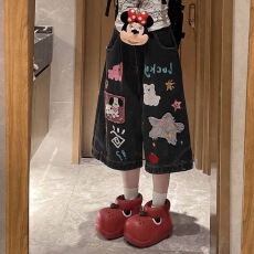 批发复古港风高腰牛仔七分裤<b class='q'>女</b>夏季新款卡通刺绣宽松显瘦直筒阔腿中裤