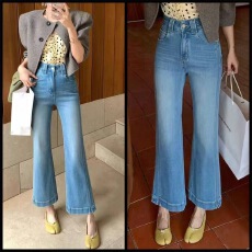 批发2026春款修身显瘦休闲百搭九分裤女韩系百搭简约浅蓝高腰<b class='q'>微喇</b>裤子