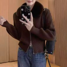 批发气质感开衫毛衣女<b class='q'>秋冬</b>新品韩版宽松毛领拉链时尚针织纯色短款外套