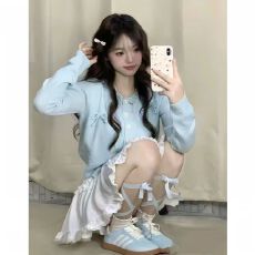 批发<b class='q'>女</b><b class='q'>童</b><b class='q'>大</b><b class='q'>童</b><b class='q'>早</b><b class='q'>秋</b>芭蕾风针织开衫春秋小众甜美蝴蝶结软糯蓝色毛衣外套