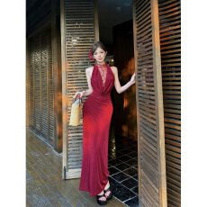 批发蕾丝拼接荡领<b class='q'>无袖</b><b class='q'>背心</b>连衣裙女夏季修身红色裙子纯欲收腰包臀长裙