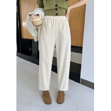 批发毛呢萝卜裤女<b class='q'>九分</b>宽松休闲裤冬季锥形镰刀裤梨型身材人字呢<b class='q'>哈伦裤</b>