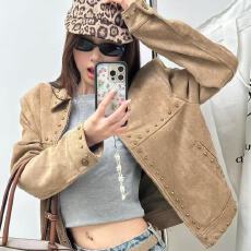 批发美式复古辣妹铆钉机车服外套女秋季<b class='q'>街头</b>高级感翻领廓形感夹克上衣