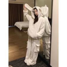 批发加厚珊瑚绒睡衣女秋冬2025新款加绒保暖可爱宿舍家居<b class='q'>服</b>套装可外穿