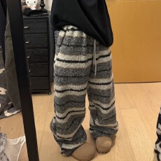 批发2025冬季新款保暖<b class='q'>长裤</b>条纹休闲直筒过冬慵懒风裤子
