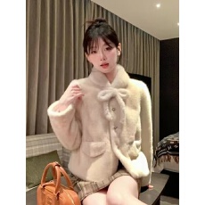 批发<b class='q'>秋</b>冬款2025毛毛新款学生短外套甜美小香风小清新蝴蝶结