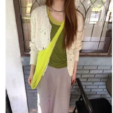 批发重工<b class='q'>手工</b>钩花开衫2025春季柔软舒适镂空宽松显瘦百搭外穿毛针织衫