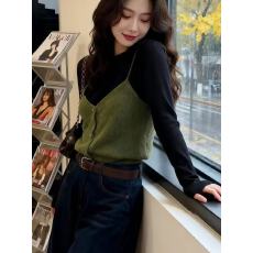 批发巨好看的秋冬一整套韩系简约针织吊带背心叠穿打底衫<b class='q'>牛仔</b>裤子<b class='q'>套装</b>