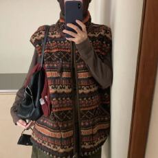 批发费尔岛提花羊羔毛<b class='q'>马甲女</b>2025新款复古韩系环保麂皮绒毛毛绒绒马甲