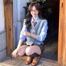 批发韩系学院风百搭叠穿针织开衫毛衣马甲背心<b class='q'>条纹</b>衬衫两件套装