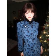 批发新中式国风蓝色提花改良旗袍日常可穿高级感气质修身连衣裙2025冬