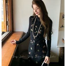 批发法式气质复古刺绣碎花2025<b class='q'>新款</b>套装秋冬高级吊带连衣裙