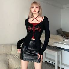 批发春新款黑红蝙蝠印花长袖开衫+挂脖小吊带两件套性感外穿上衣套装