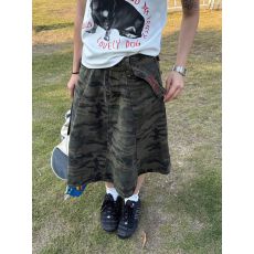 批发美式复古迷彩牛仔半身裙女夏季款高街设计感宽松休闲工装中长裙子