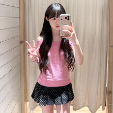 批发夏季新款一字肩粉色<b class='q'>条纹</b>针织上衣搭配百搭收腰显瘦波点<b class='q'>半身裙</b>套装