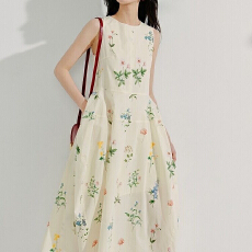 批发甜美植物碎花背心<b class='q'>连衣裙</b>2026夏季新款宽松公主无袖长裙