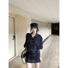 批发2026巨好看肌理格纹长袖收腰衬衫连衣裙女特别漂亮设计感包臀裙子