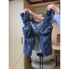批发甜酷风撞色假两件<b class='q'>泡泡袖</b>蕾丝拼接短袖衬衫女