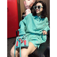 批发2026年夏季新款<b class='q'>女装</b>时尚洋气宽松休闲舒适衬衫+百搭纯色<b class='q'>短裤</b>套装