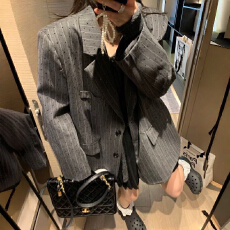 批发条纹西装外套女修身通勤2026春秋<b class='q'>新款</b>韩版chic气质宽松灰西服上衣