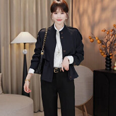 批发<b class='q'>气质</b>收腰短款风衣女2026春秋装韩版新款显瘦夹克上衣百搭休闲<b class='q'>外套</b>