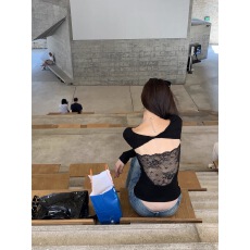 批发红人馆长袖打底衫女秋2025新款黑色t恤修身露背蕾丝辣妹性感上衣