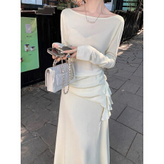 批发时尚潮流女装荷叶边开衩套装上衣加半裙套装