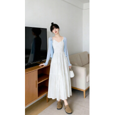 批发法式高级感白色吊带<b class='q'>连衣裙</b>两件套女夏日绝美刺绣海边度假长裙