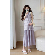 批发2026百褶拼接无袖假两件<b class='q'>连衣裙</b>夏季显瘦直筒超仙碎花背心长裙