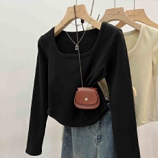 批发法式收腰鱼骨长袖t恤女秋冬抓绒加厚内搭方领打底<b class='q'>小衫</b>修身上衣女