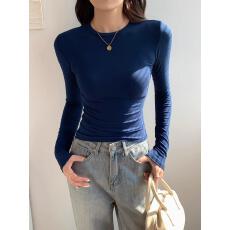 批发基础款圆领套头修身<b class='q'>长袖</b><b class='q'>T</b><b class='q'>恤</b>女秋冬内搭打底衫百搭纯色短款上衣ins