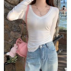 批发韩版V领休闲小众<b class='q'>女装</b>叠穿内搭通勤薄款纯色长袖修身小个子上衣T恤
