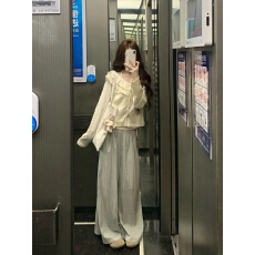 批发三件套装女秋冬新款<b class='q'>碎花</b>荷叶领长袖衬衫小衫打底衫休闲阔腿裤子潮