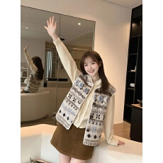 批发费尔岛提花羊羔毛马甲开衫搭配<b class='q'>外套</b>女装秋冬连帽针织衫保暖两件套