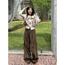 批发民族风杂色菱格翻领牛角扣针织<b class='q'>马甲女</b>款2025新款冬季通勤毛衣外套