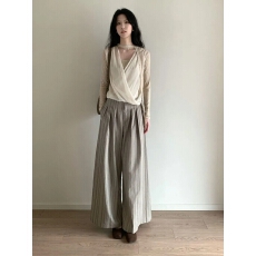 温柔风套装女春秋新款设计感网纱拼接假两件上衣条纹阔腿裤两件套