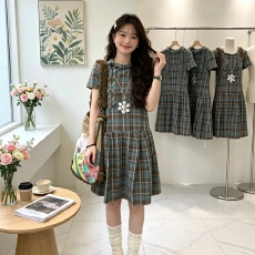 批发古着系不对称斜门襟翻领格纹衬衫连衣裙女夏季设计感a字裙学院风