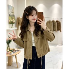 批发小众翻领短款外套女装秋季新款法式气质卡其色开衫夹克设计感上衣