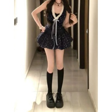 批发甜美茶歇蕾丝拼接挂脖<b class='q'>连衣裙</b>女夏气质温柔花苞蓬蓬裙