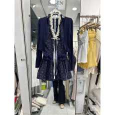 批发2025新款法式复古碎花背心裙女夏季新款设计感小众收腰显瘦短款裙