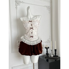 批发秋季修身显瘦设计感纯欲风辣妹吊带<b class='q'>背心</b><b class='q'>上衣</b>开衫+花苞短裤套装女