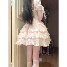 批发仙女公主蛋糕<b class='q'>蓬蓬裙</b>子法式收腰泡泡袖<b class='q'>连衣裙</b>女夏季2026新款小个子