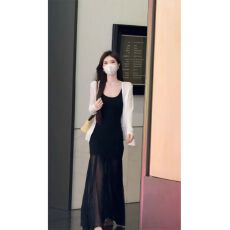 批发度假风浅绿色吊带连衣裙女<b class='q'>夏季</b>修身网纱拼接长裙性感包臀鱼尾裙子